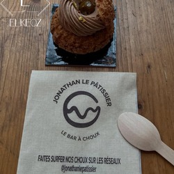 ✨ Serviette personnalisée du jour ✨

Envie de laisser un message à vos clients ? ✨ Ajoutez un mot, un slogan ou même un hashtag sur vos serviettes pour marquer les esprits et les inciter à partager leur expérience sur les réseaux sociaux ! 📸📲
 #PartagezVotreTable"

🎨 Collection : Easy Champagne
📐 Format : 25x25 cm Pliage 1/4
🖋️ Personnalisation : logo en Marron

Que pensez-vous de ce modèle ? 😊